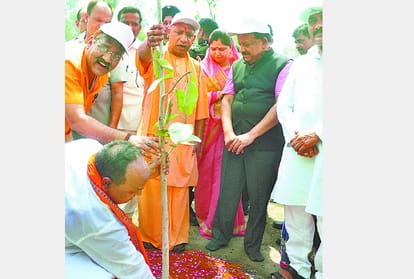 lodheshwar mahadeva to be developed as tourist place says yogi adityanath.