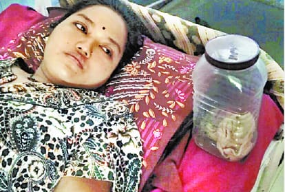 doctors left towel in woman's stomach during operation in hospital in bahraich.