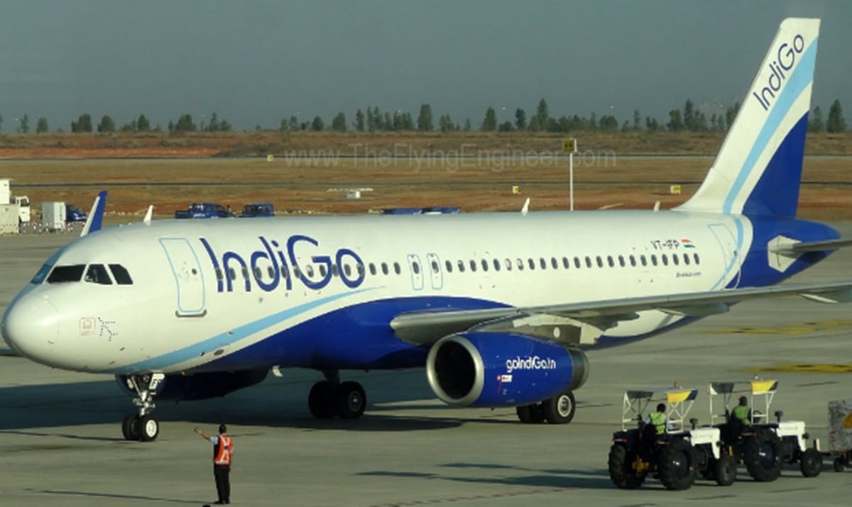Indian girl becomes pilot and now will fly Plane know more details