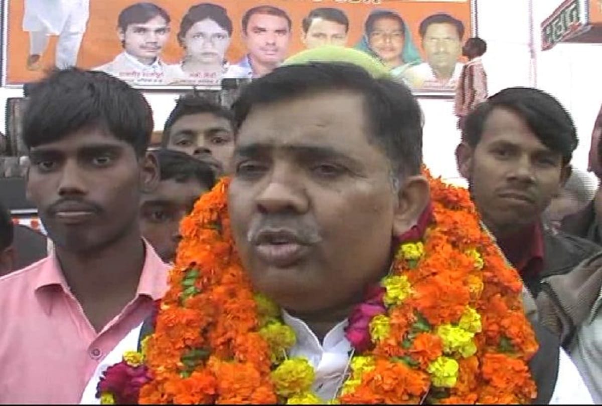 if candidate come from pakistan apna dal worker will also win them says keshav dev