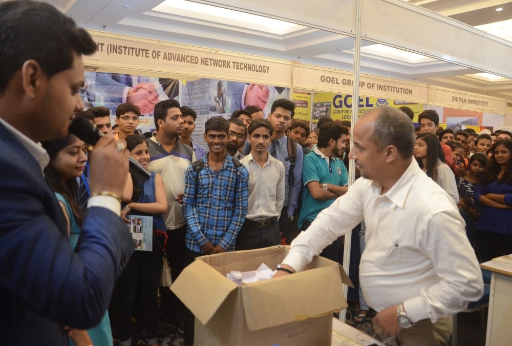 amar ujala lakshya 2018 education fair.