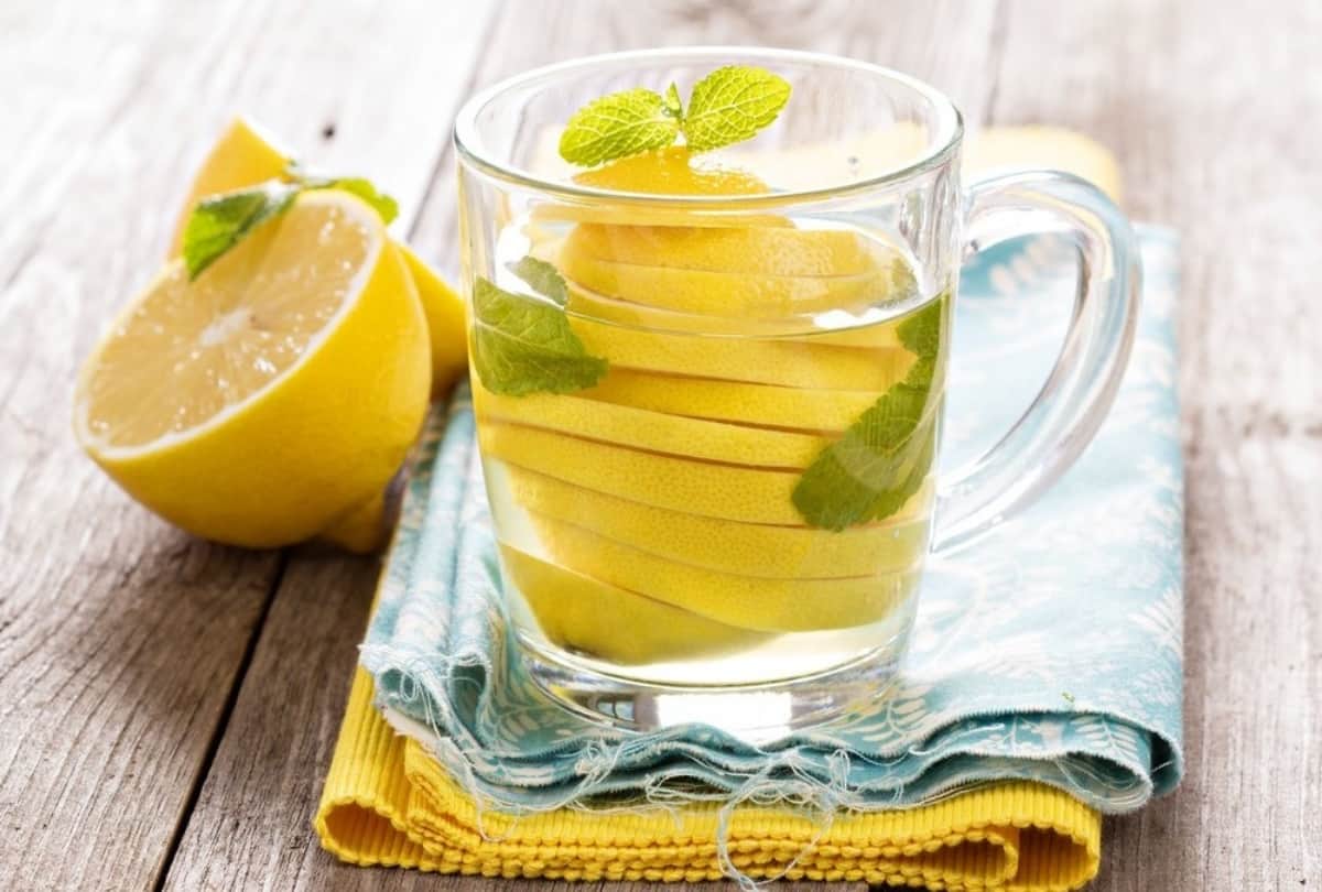 Side effects of drinking too much lemon