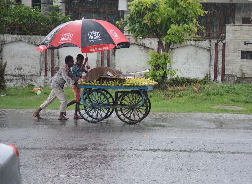 weather update heavy rain for upcoming three day in uttarakhand