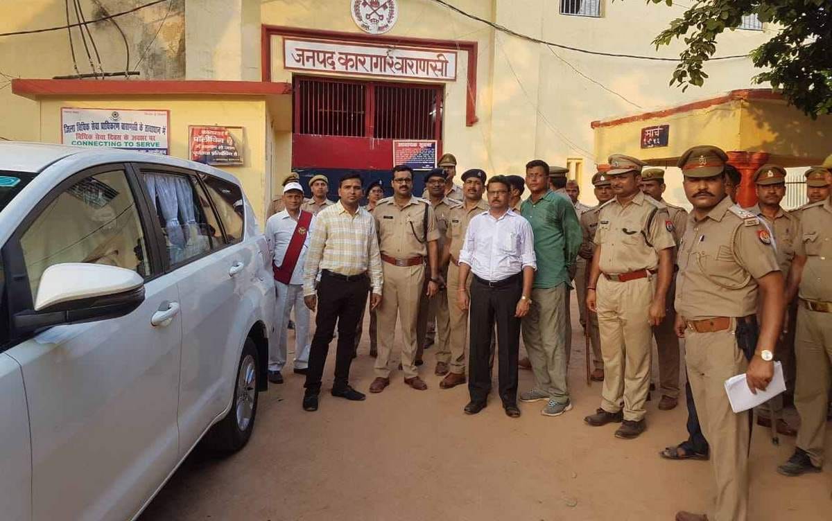 Varanasi DM and SP raid in district jail 