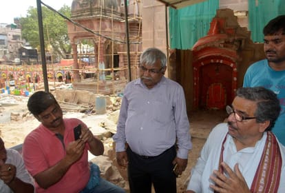 Kashi vishwanath temple will be free from long queue of Devotee 