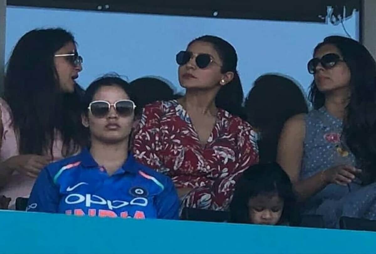 Watch Virat Kohli Hugging Anushka Sharma In Stadium After Cricket Match Victory In Bristol