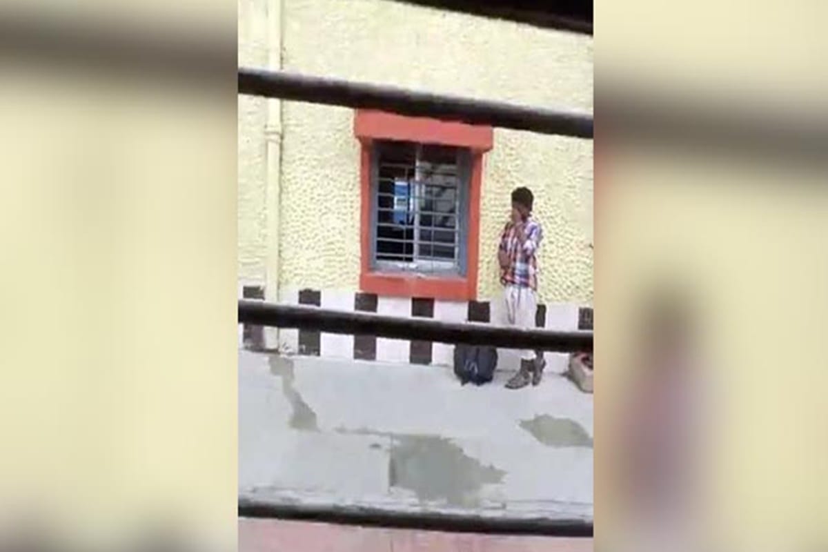 man was doing obscene act on railway station by seeing it women does facebook live