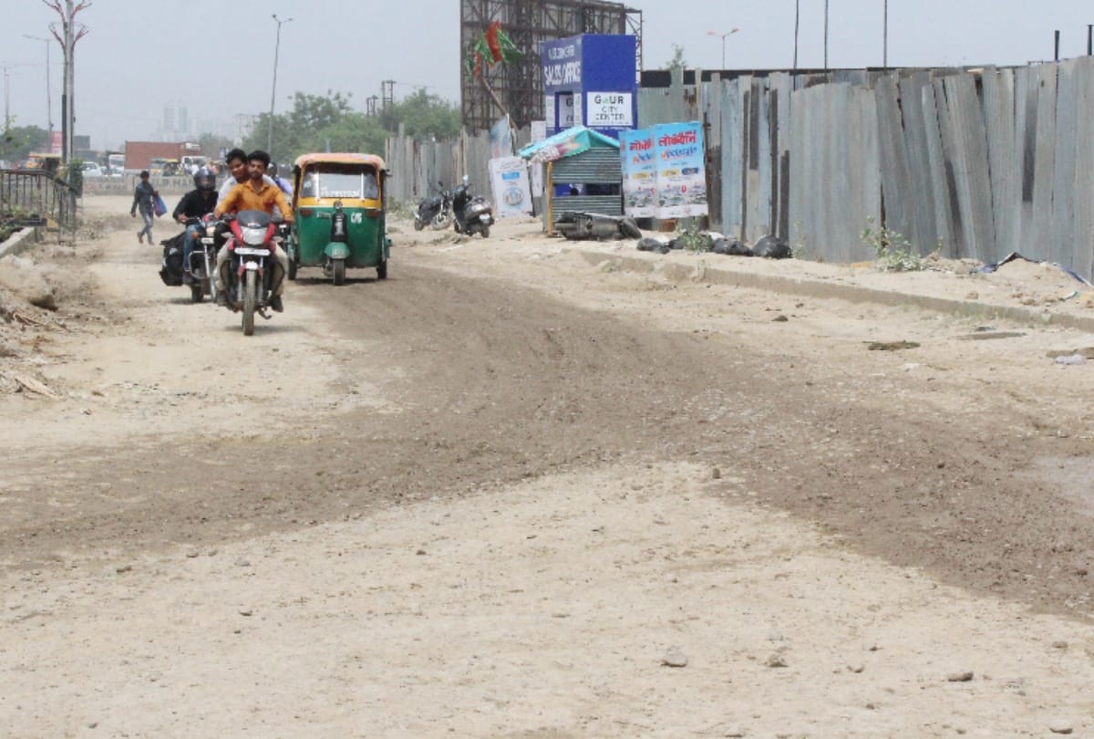 no riddance from traffic jam at kisan chowk in greater noida