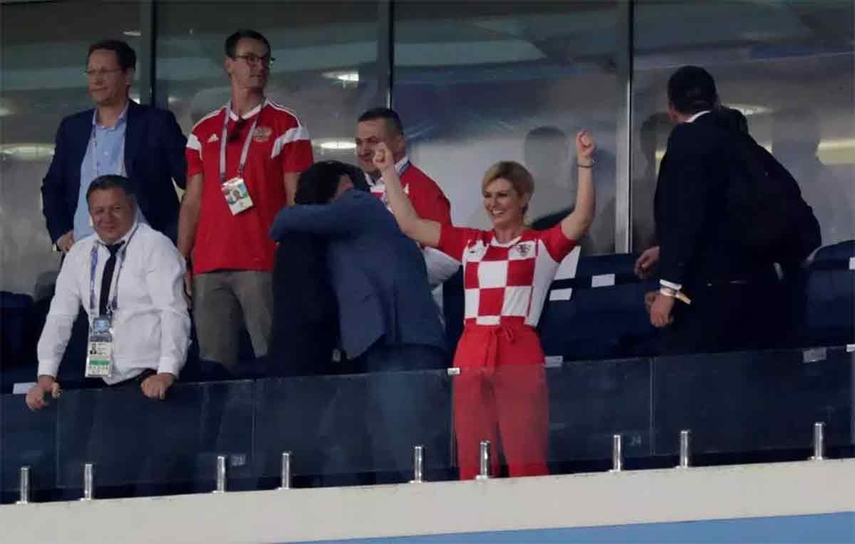 croatian president kolinda Grabar-Kitarovic enjoys match like a fan