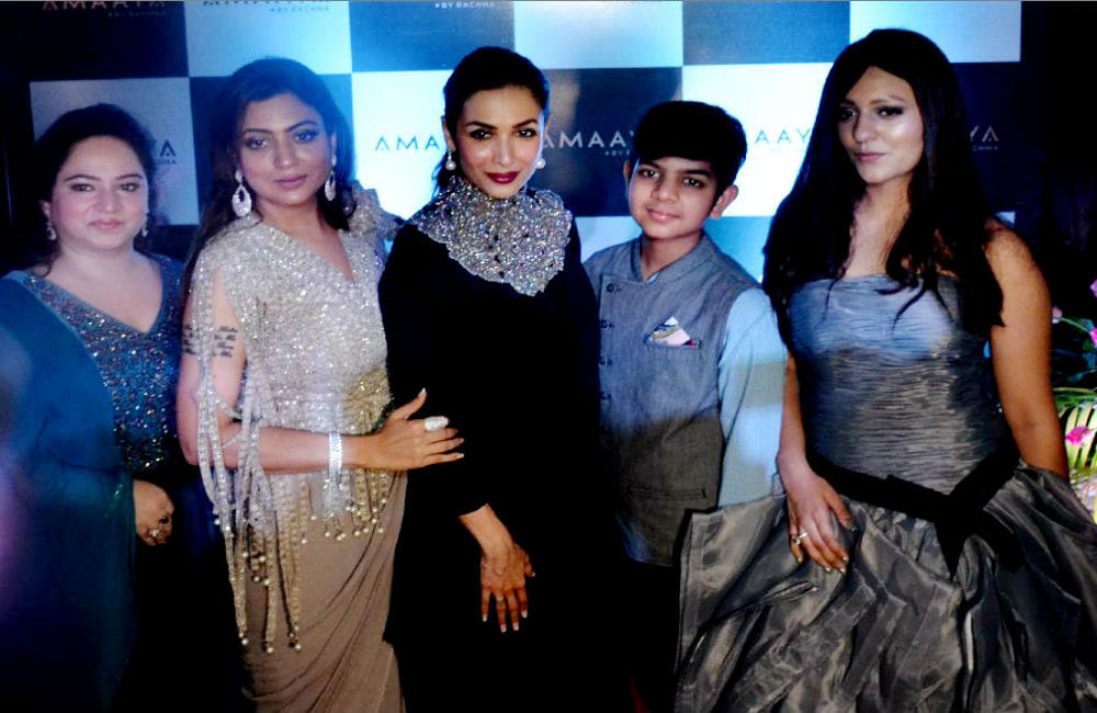 Bollywood Actress Malaika Arora in City of Taj