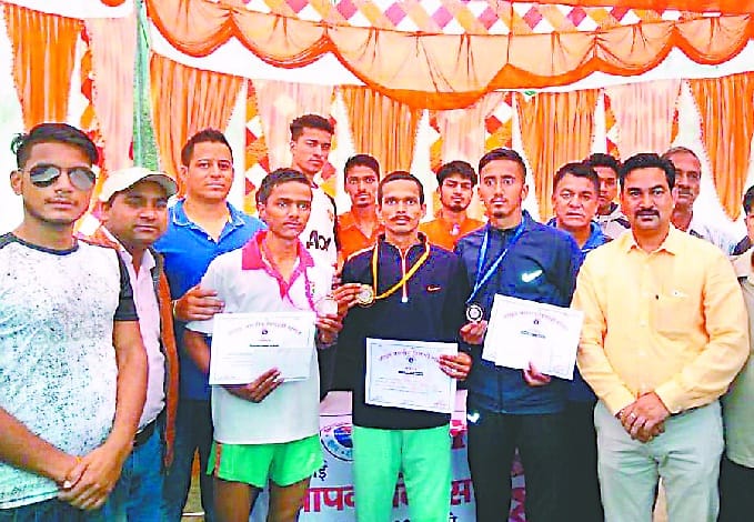 Dilip Kumar wins Half Marathon in Ranikhet