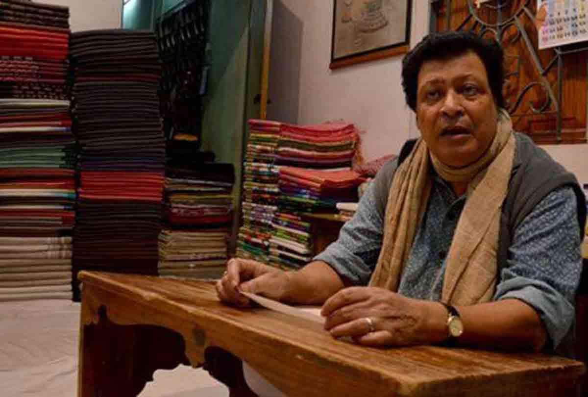 national award winner biren basak sold saris in streets became crorepati