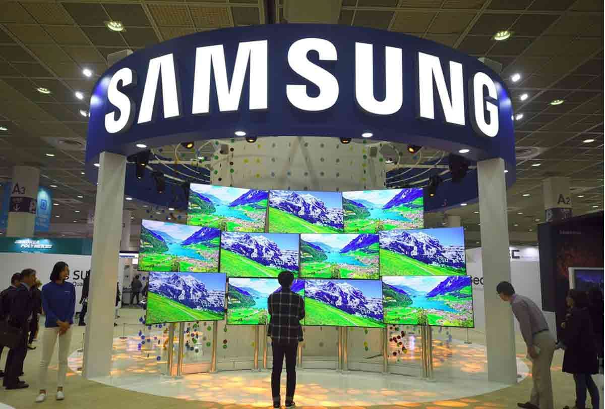 samsung will ready to open biggest mobile factory in noida provide 70 thousand jobs