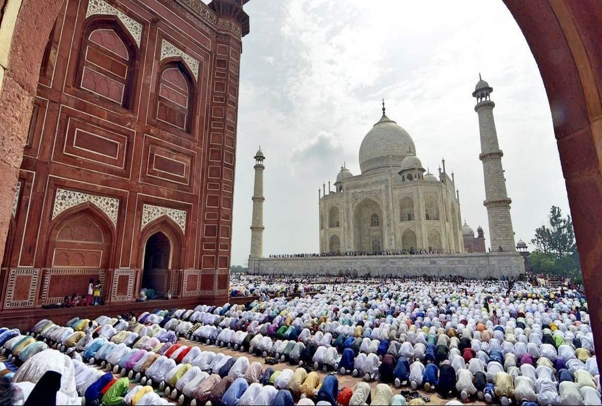 Hindu Mahasabha introduces calendar in which names of mosques and mughal monuments have changed