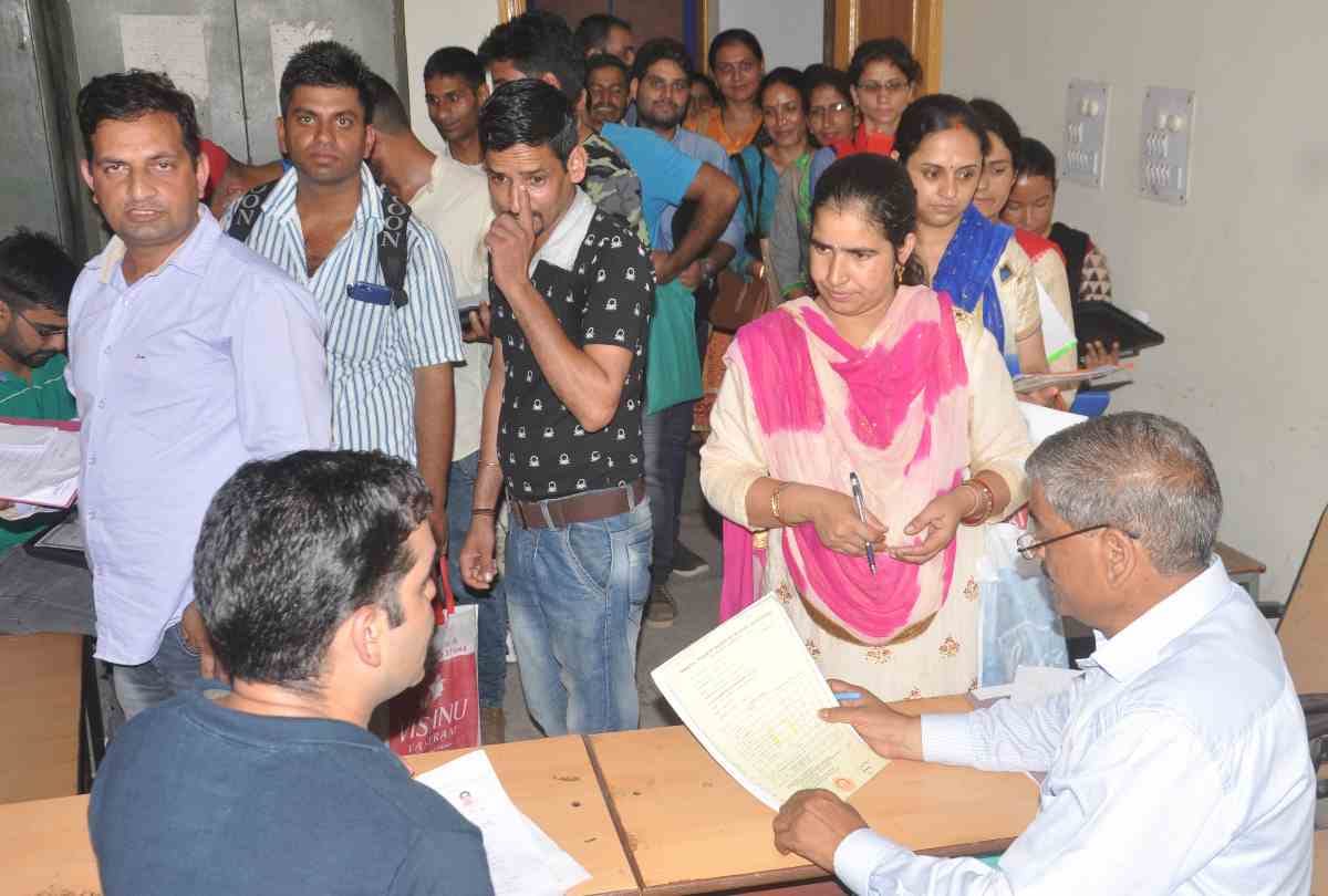 6009 applicants of assistant teachers are out from the selection process