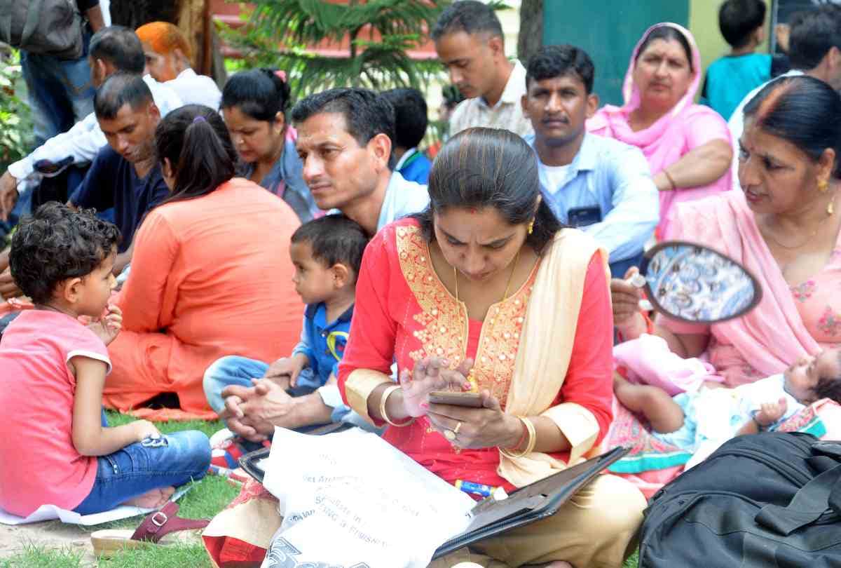 apply for job of anganwadi karyakarta and anganwadi sahayika