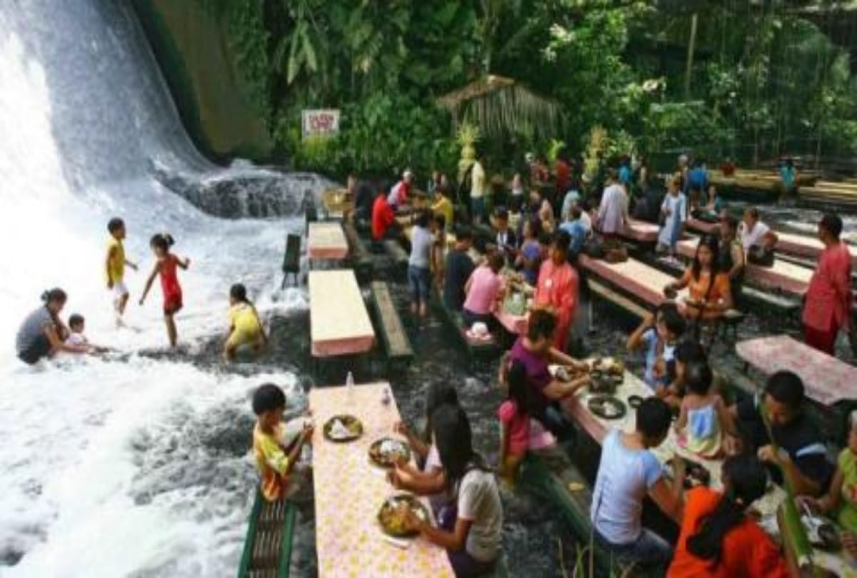 Awesome picture of Water fall restaurant around the world