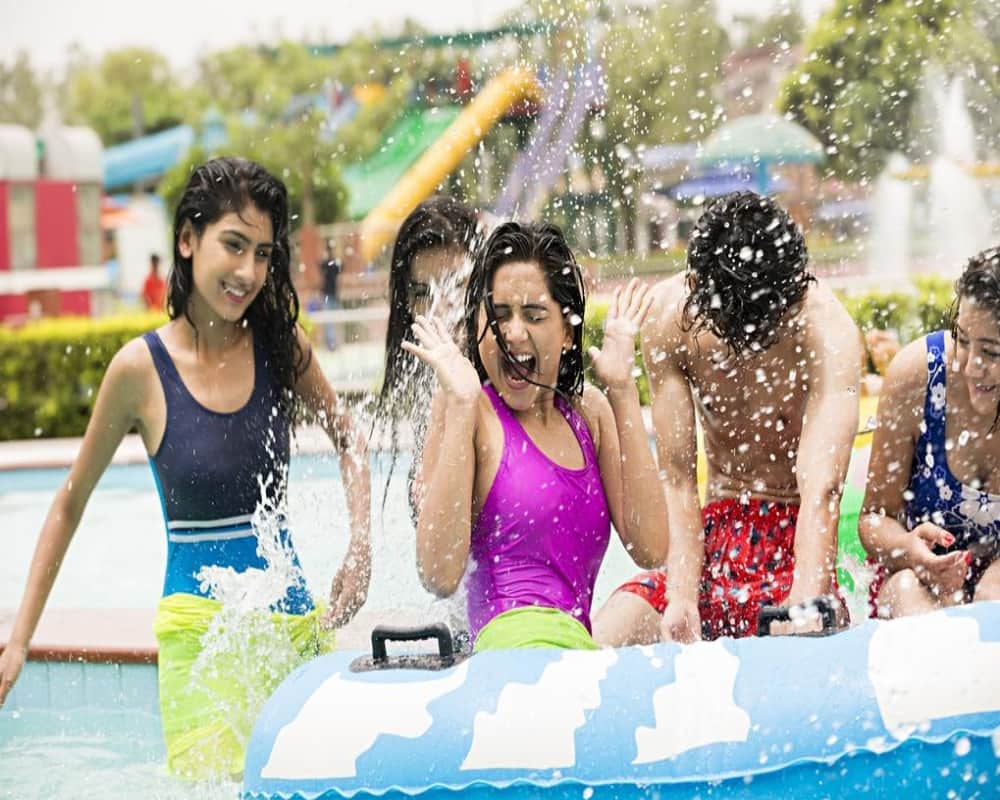 5 Ways to Enjoy a Visit to a Water Park with your girlfriend