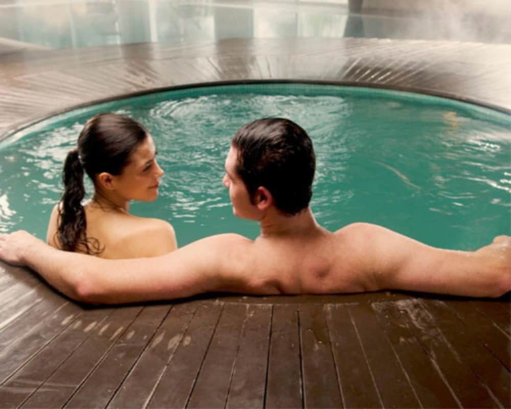 5 Ways to Enjoy a Visit to a Water Park with your girlfriend