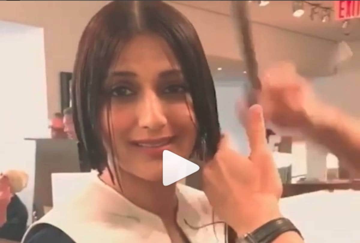 sonali bendre share her first pic and share emotional post