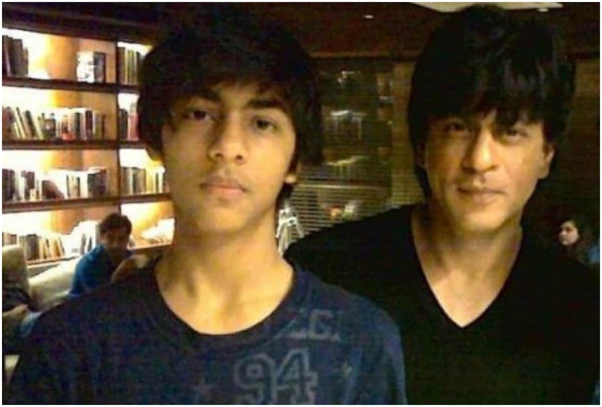 shah rukh khan and aryan khan dubbing in film the lion king