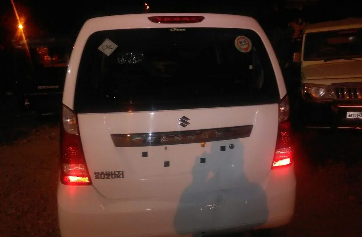 Police encounter in azamgarh and two criminal arrested