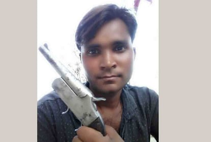 Criminal's son threatens Girl to marry him
