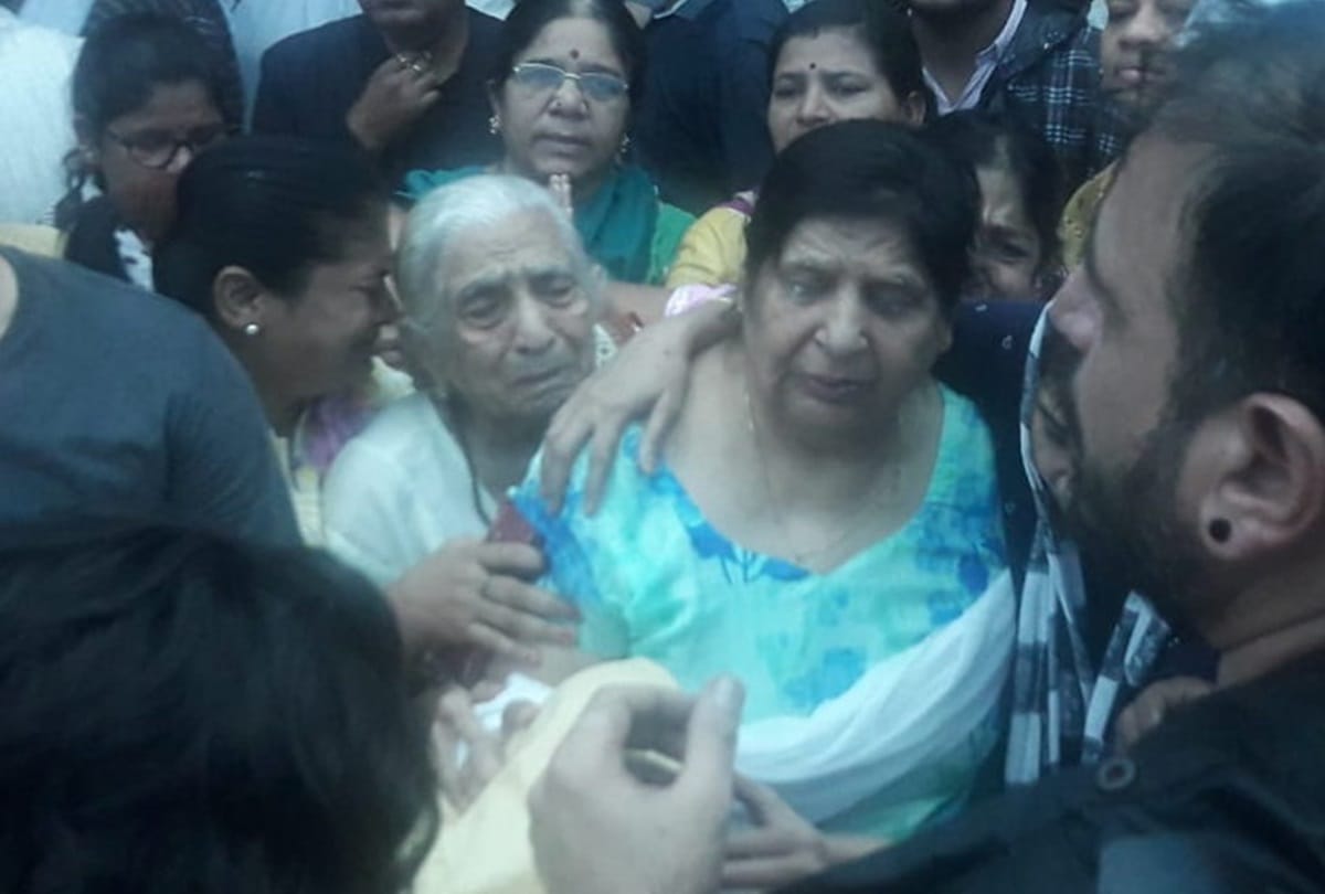 Kavi Kumar Azad aka dr hathi dead body first photo see here