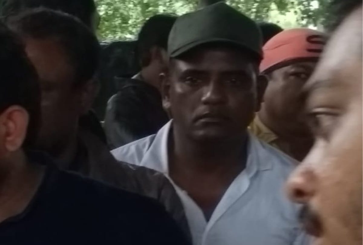 Taarak mehta ka ooltah chashmah star cast at dr hathi funeral 