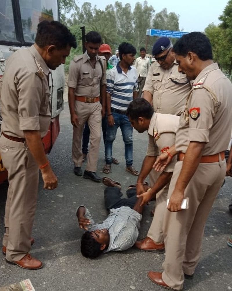 शव रखकर लगाया पांच घंटे जाम