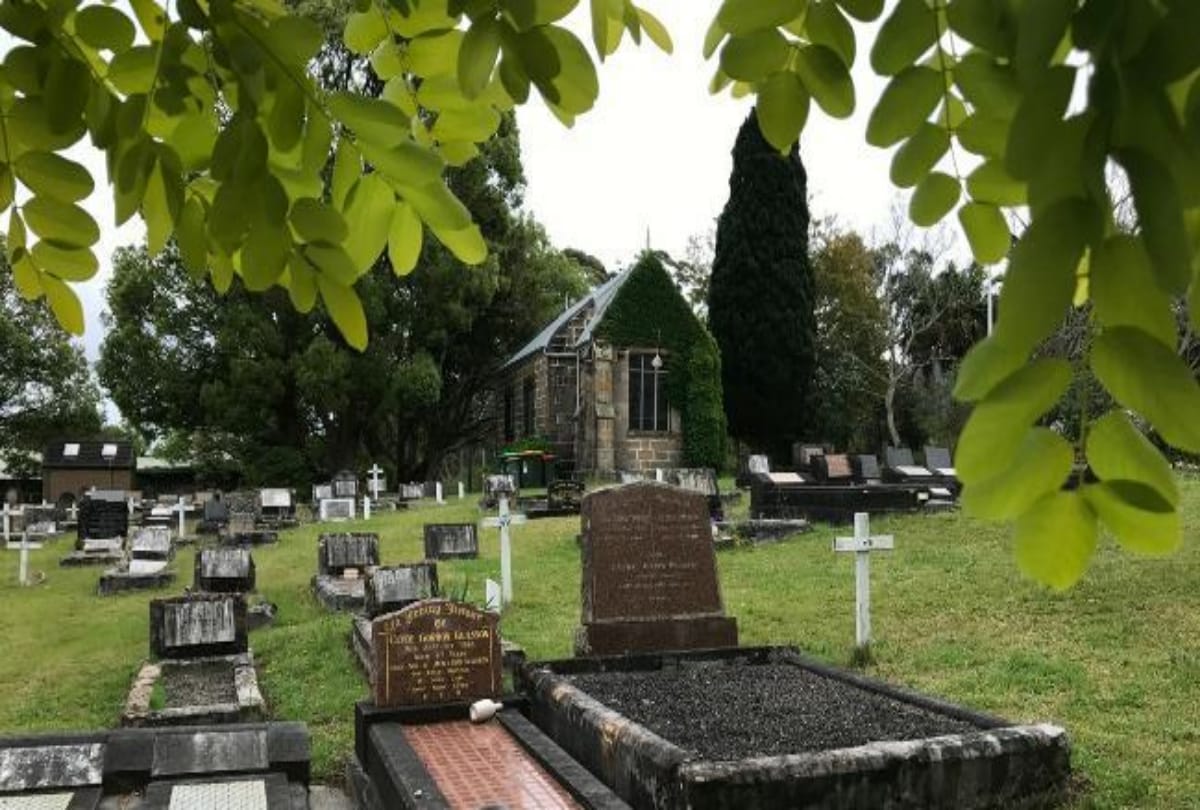 One family will be burried in same grave in agra