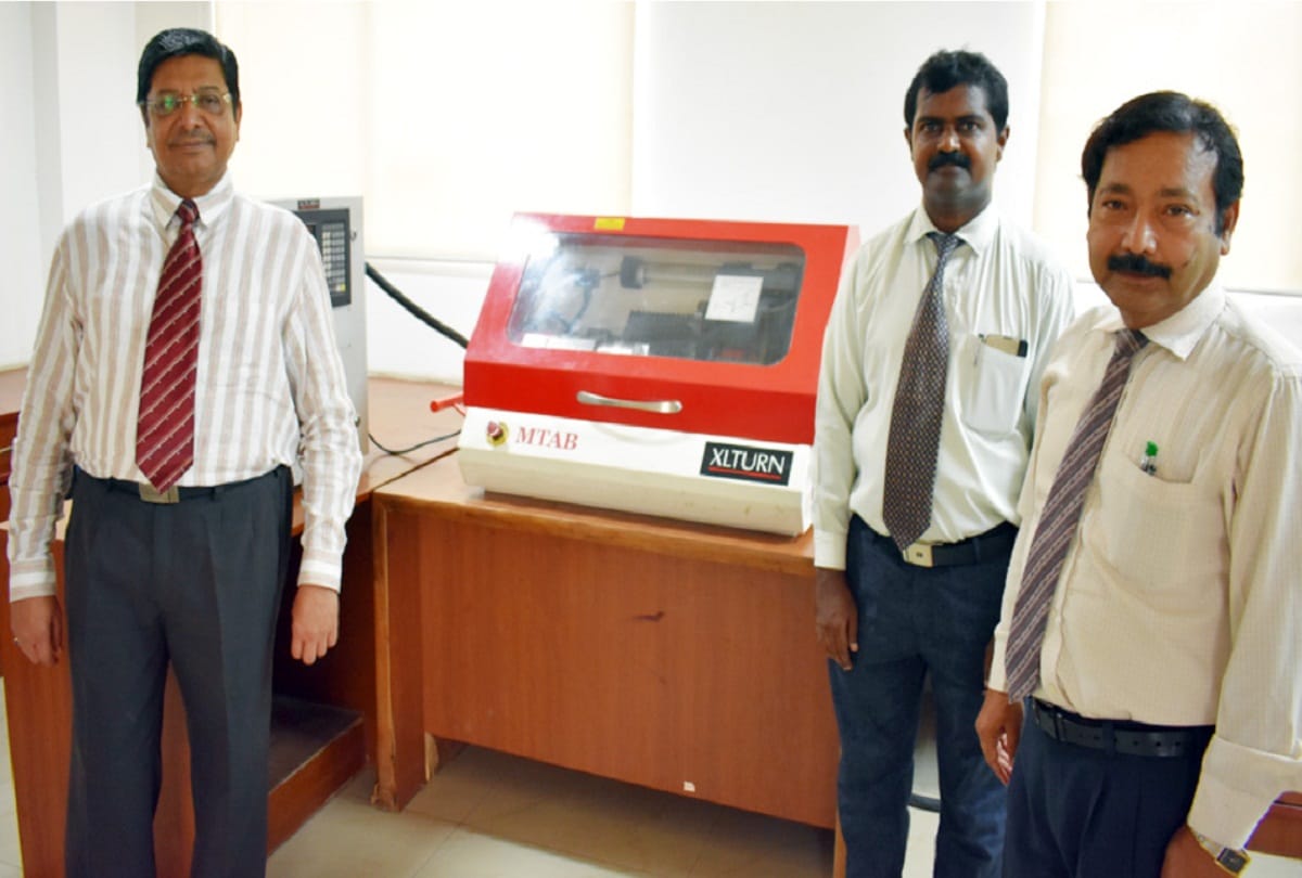 Sanskriti university provided CNC equipment for Engineering students