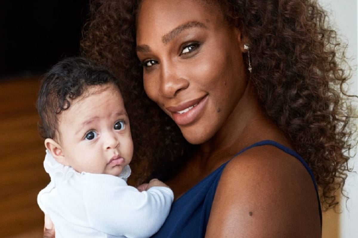 serena williams is struggling with emotions after giving birth to baby