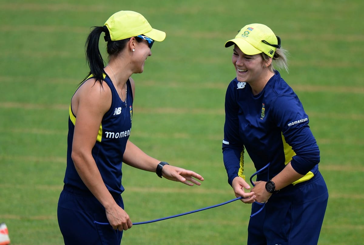 South africa women team captain and fast bowler allrounder got married