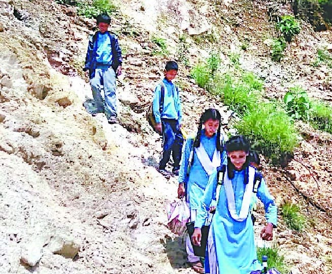 'Journey of danger' to reach school