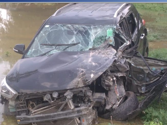 IFS Jain dies in accident