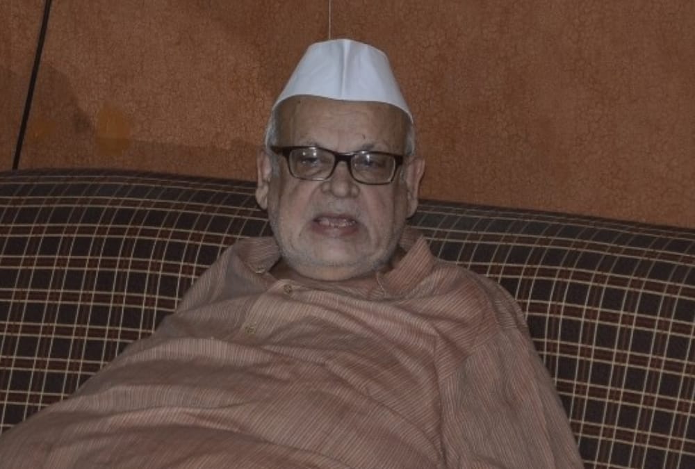Lok Sabha chunav 2019: Congress Leader Aziz qureshi attacks on Pm Modi about Pulwama and air strike
