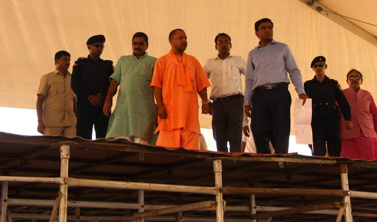 Yogi Adityanath inspection in purvanchal for PM tour preparations
