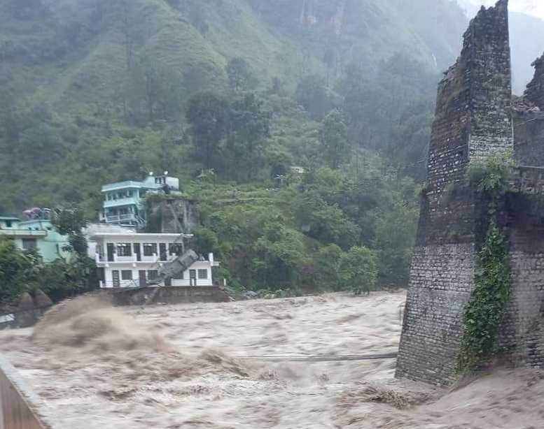 flood in uttarakhand ramganga river