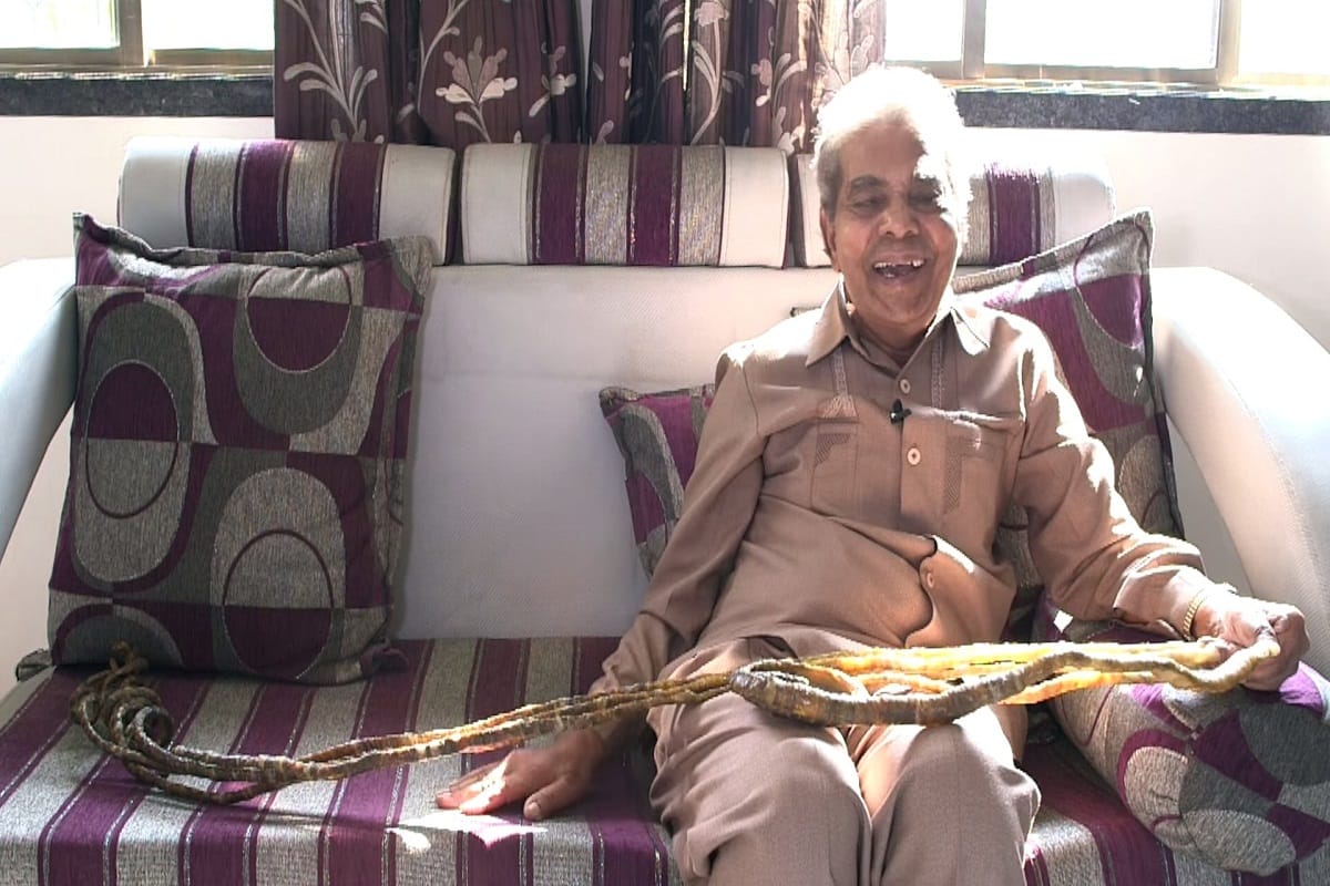 Guinness World Record of Chillal for cut nails after 66 years 