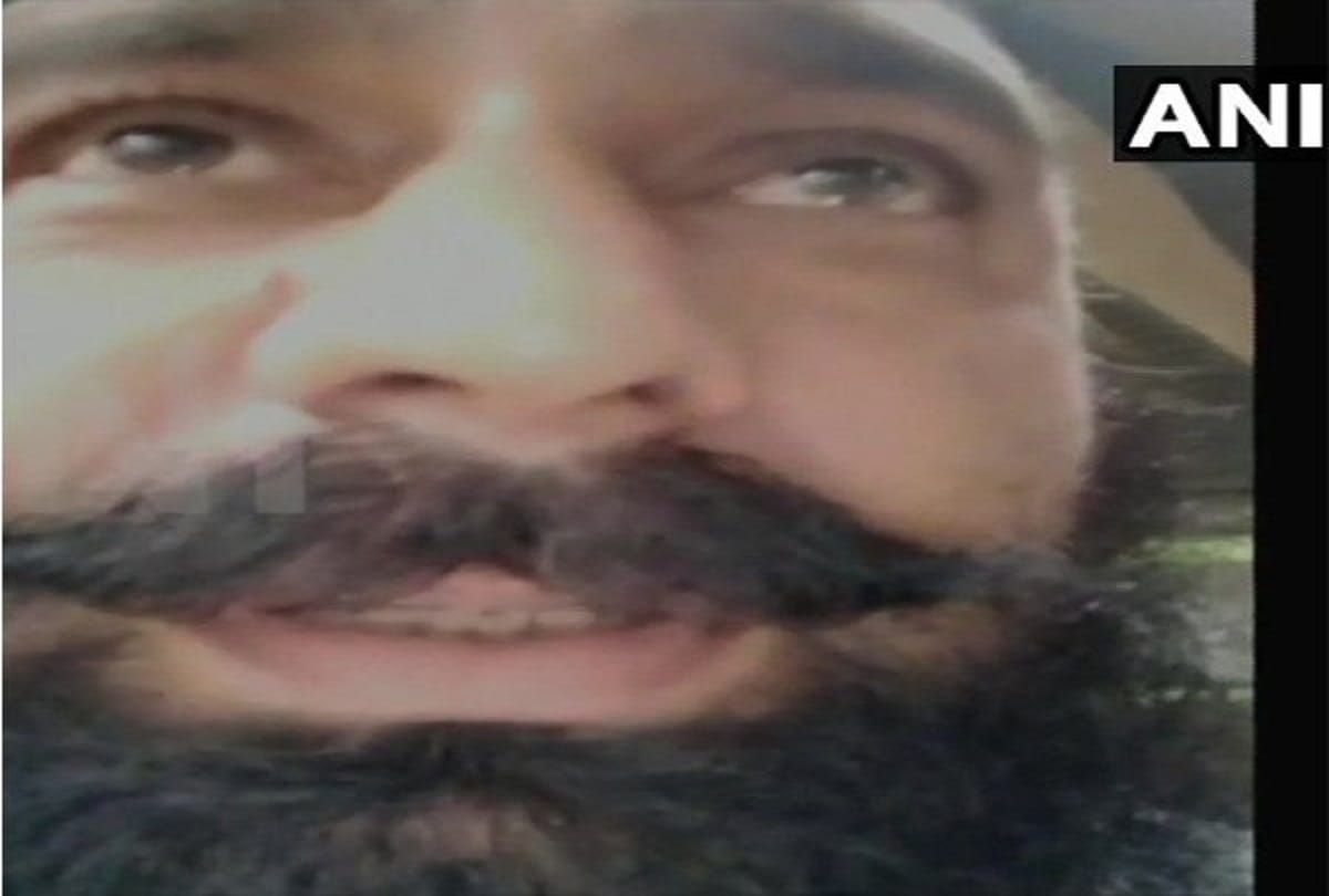 Pakistan first Sikh police officer claimed government wants to forcefully evict sikhs