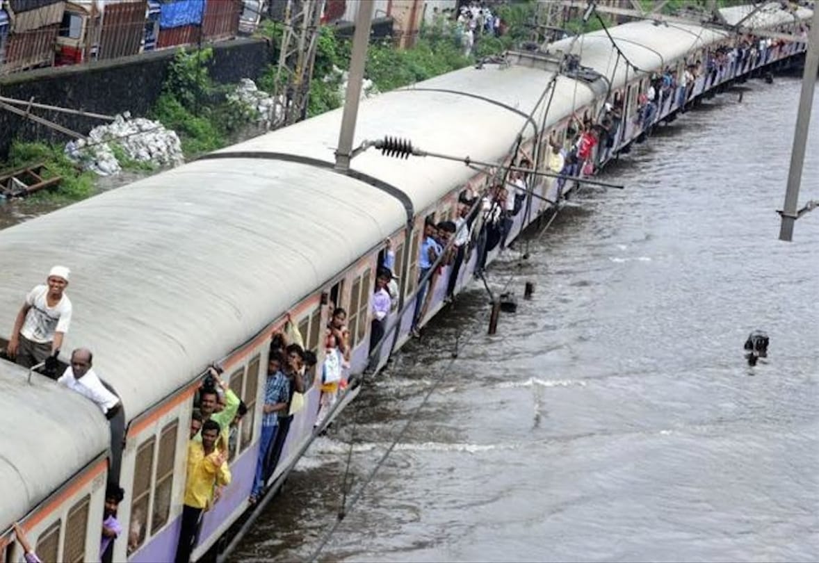several trains cancelled due to heavy rains in Mumbai, 11-13 july these trains will repeal