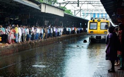 several trains cancelled due to heavy rains in Mumbai, 11-13 july these trains will repeal
