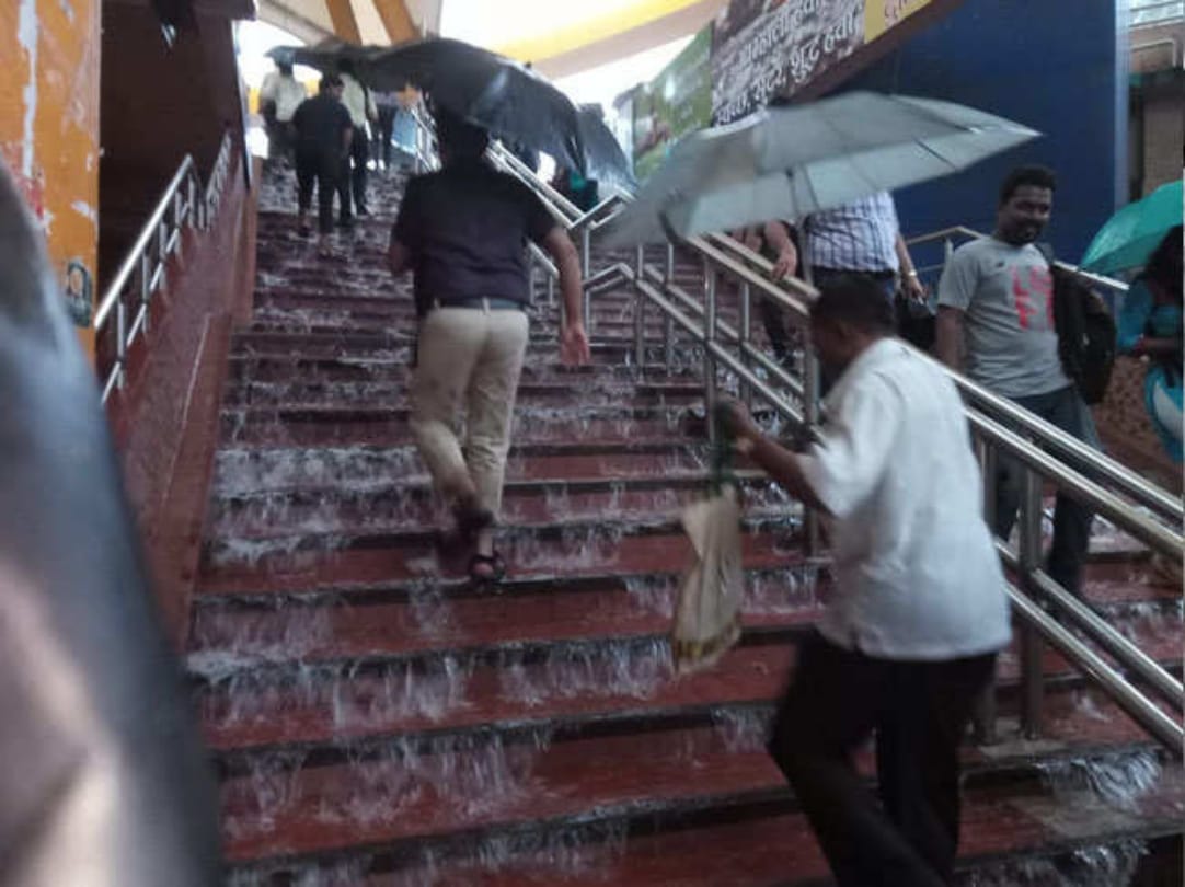 Mumbai Rain: know the situation of city due to heavy rains