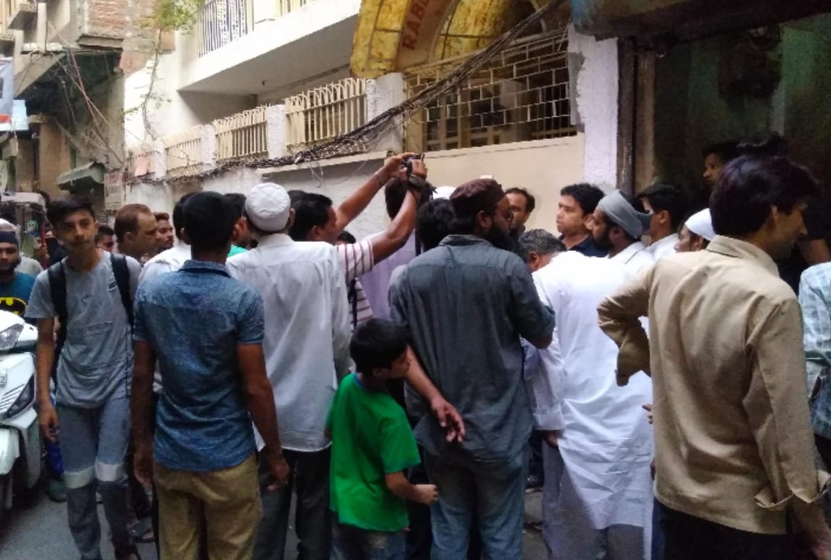 rabea school 59 students confined in basement principal threaten parents when they reach to talk