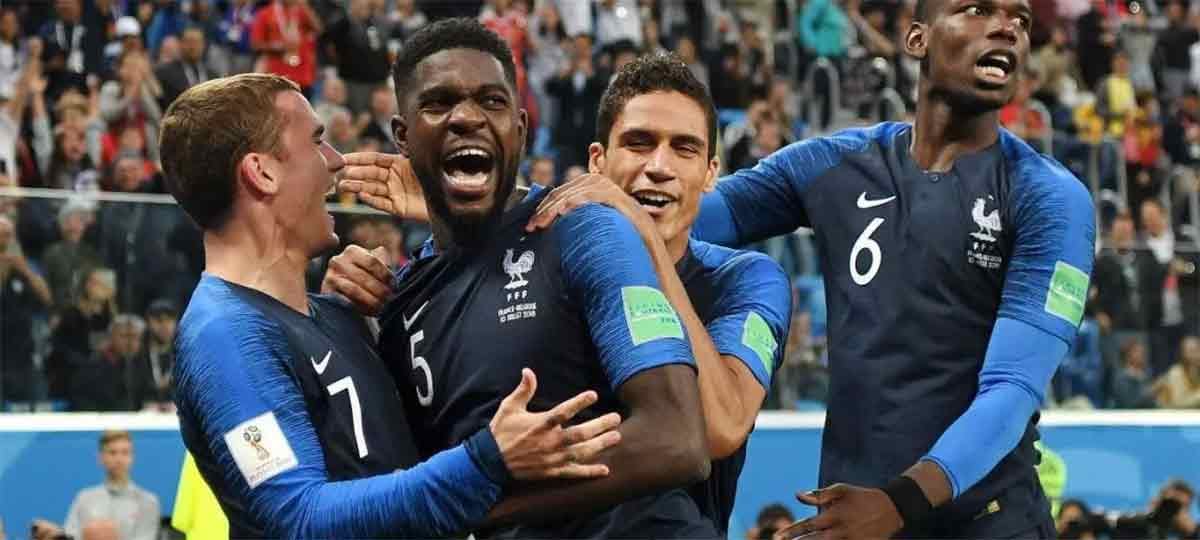 samuel umtiti hits a goal against belgium in fifa world cup 2018
