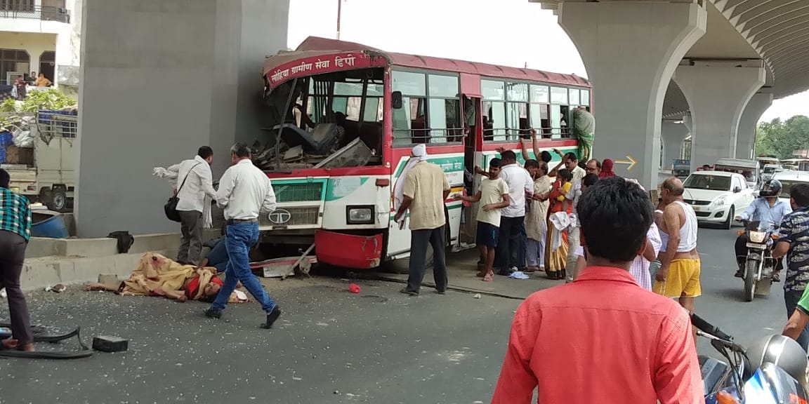Roadways bus hit flyover piller in varanasi many injured