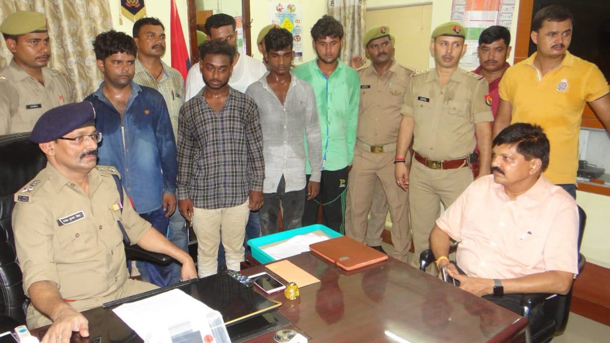 police recovered councilor son who kidnap from mughal sarai