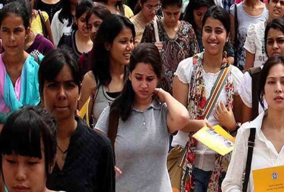 Students giving priority to subject of employment