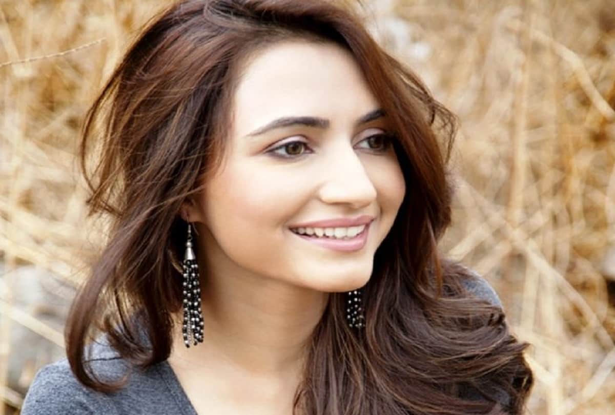 these are 21 beautiful punjabi actress only 4 in bollywood  